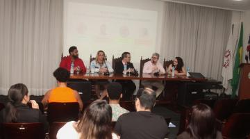 Roda de conversa em Santos debate direitos LGBT+ no SUS