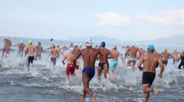 largada da prova de águas abertas. #Paratodosverem.