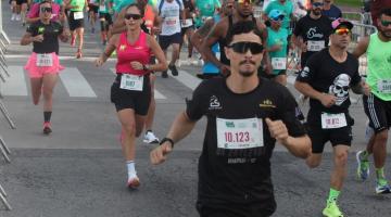 Largada da corrida na praia. #Paratodosverem