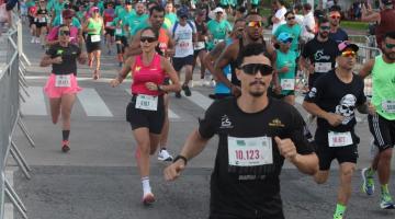 Largada da corrida Doe Vida 2025. #paratodosverem