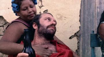 cena de filme iracema #paratodosverem