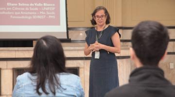 Palestra em Santos discute importância de rede de apoio para mães que trabalham e amamentam