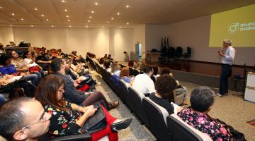 Palestra aborda o uso da tecnologia na educação