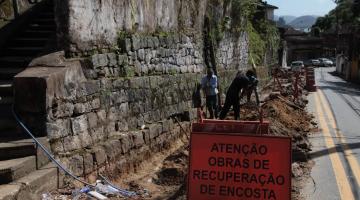 Obras que garantem mais segurança nos morros da Penha e Fontana, em Santos, estão em fase final