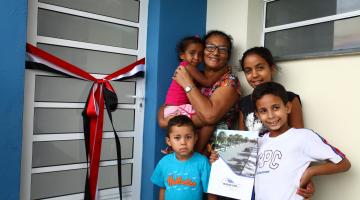 Famílias do São Manoel e Caneleira conquistam novas moradias