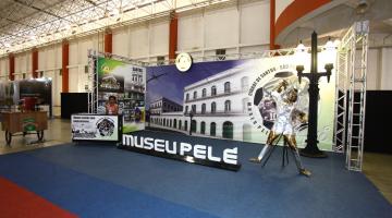 Estande de turismo atrai público em evento