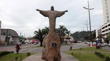 Bairro Chinês: de berço do carnaval a reduto de atividade portuária em Santos