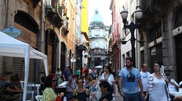 Fim de semana prolongado trouxe 218 mil turistas  