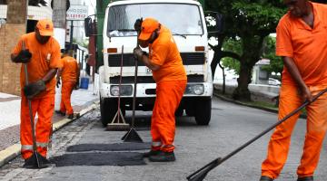 Após chuvas, reparos em asfalto contemplam canais 2 e 3
