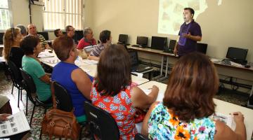 Terminam sexta-feira inscrições do curso Inglês Para Todos