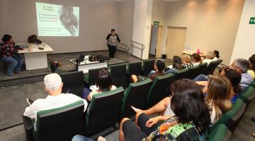 Aula inaugural da Escola de Governo aborda prevenção ao suicídio