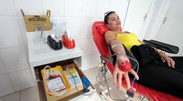 Bancos de sangue em Santos precisam de doação durante todo ano
