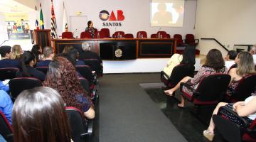 Palestra sensibiliza jovens para prevenção ao suicídio 