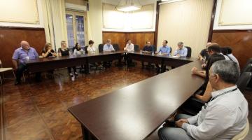 Projeto de lei prevê readequação salarial para servidores de área financeira em Santos
