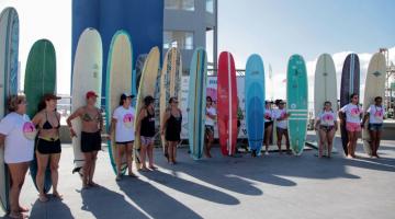 Festival de surf feminino leva 120 atletas e diversas atrações ao Novo Quebra Mar de Santos