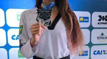 Larissa Rossi no Brasileiro. #Paratodosverem