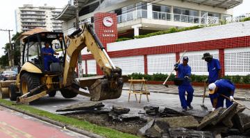 Obras na Ponta da Praia começam pelo alargamento de calçadão