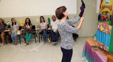 Educadores da rede municipal de Santos participam de formação sobre fantoches