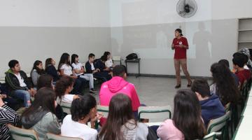 Projeto apresenta palestra em escola para combater o crime de receptação
