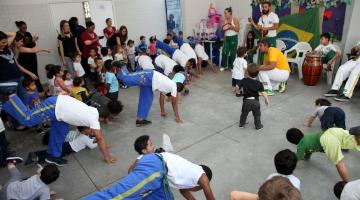 Apresentação inclusiva encerra Mês do Folclore