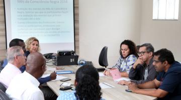 Fórum debate inclusão da história afro-brasileira nas escolas 