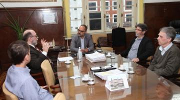 Reunião em Santos estreita relações com Conselho Estadual de Economia 
