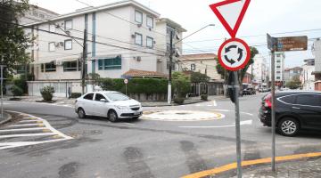 Quatro cruzamentos ficam mais seguros com semáforos