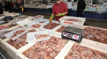 Mercado de Peixes de Santos terá festival do camarão a partir do dia 30