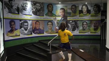 Duas linhas turísticas circulam neste final de semana em Santos