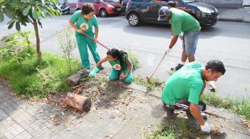 Vias na Zona Noroeste e Jabaquara recebem serviços de drenagem do Cuidando de Santos