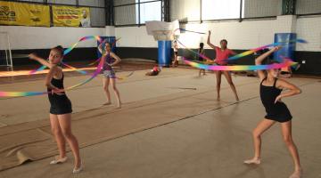 Vila Criativa inscreve para aulas de circo, ginástica rítmica e outras modalidades