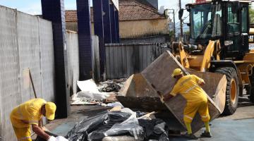 Cata-Treco retira mais de 37,3 mil toneladas de materiais das ruas 2017. Assista a vídeo