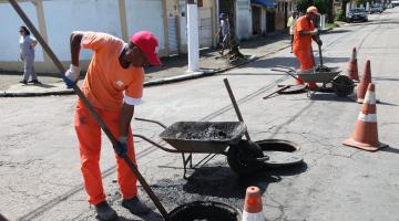 Cuidando de Santos retira mais de 220t de sedimentos do sistema de drenagem