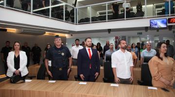 Câmara de Santos promove homenagem aos servidores públicos municipais