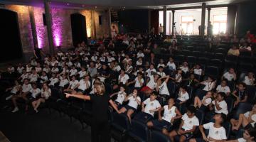 16ª Tarrafinha Literária reúne alunos da rede municipal e estimula leitura em Santos 