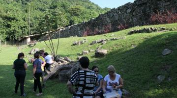 pessoas no engenho dos erasmos #paratodosverem 