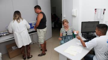 Vacinação contra gripe em Santos amplia público-alvo na segunda-feira  