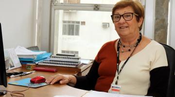 Mês do Servidor: Maria Regina faz o elo entre o Estado e a sociedade há 46 anos