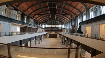 foto da área interna do mercado #paratodosverem