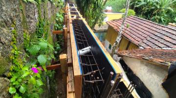 muro de arrimo em construção #paratodosverem 