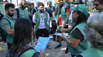 agentes reunidos antes de mutirão #paratodosverem