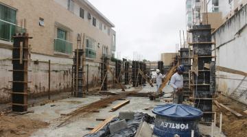 Com obras de fundação concluídas, construção de policlínica em Santos entra em nova fase 