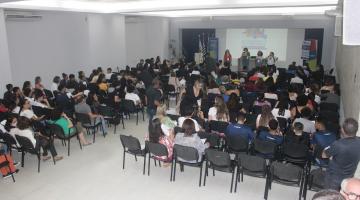 Evasão escolar é discutida na Conferência Municipal dos Direitos da Criança e do Adolescente em Santos