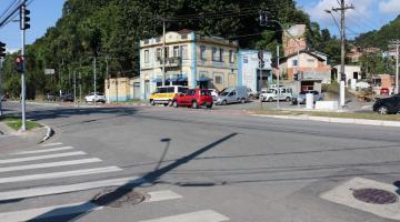 Cruzamento de vias onde será realizada a obra. #pracegover