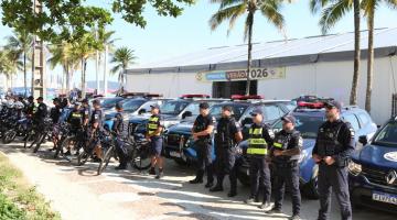 policiais e guardas posando #paratodosverem