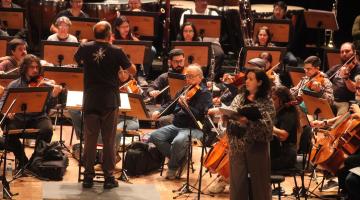 orquestra em ação #paratodosverem 