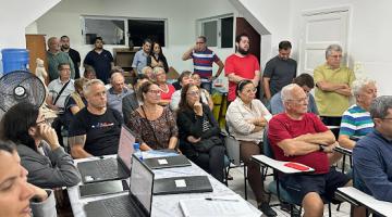 pessoas na reunião com a ouvidoria #paratodosverem 