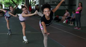 Alunas de escola pública de patinação de Santos disputam Campeonato Brasileiro