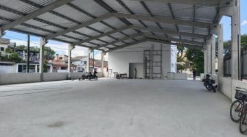 galpão em construão #paratodosverem 