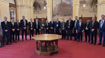 autoridades reunidas #paratodosverem